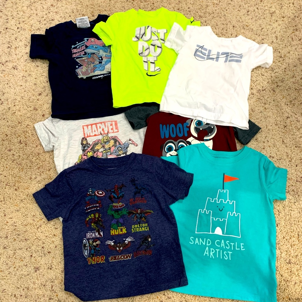 ⭐️sold⭐️Toddler tees